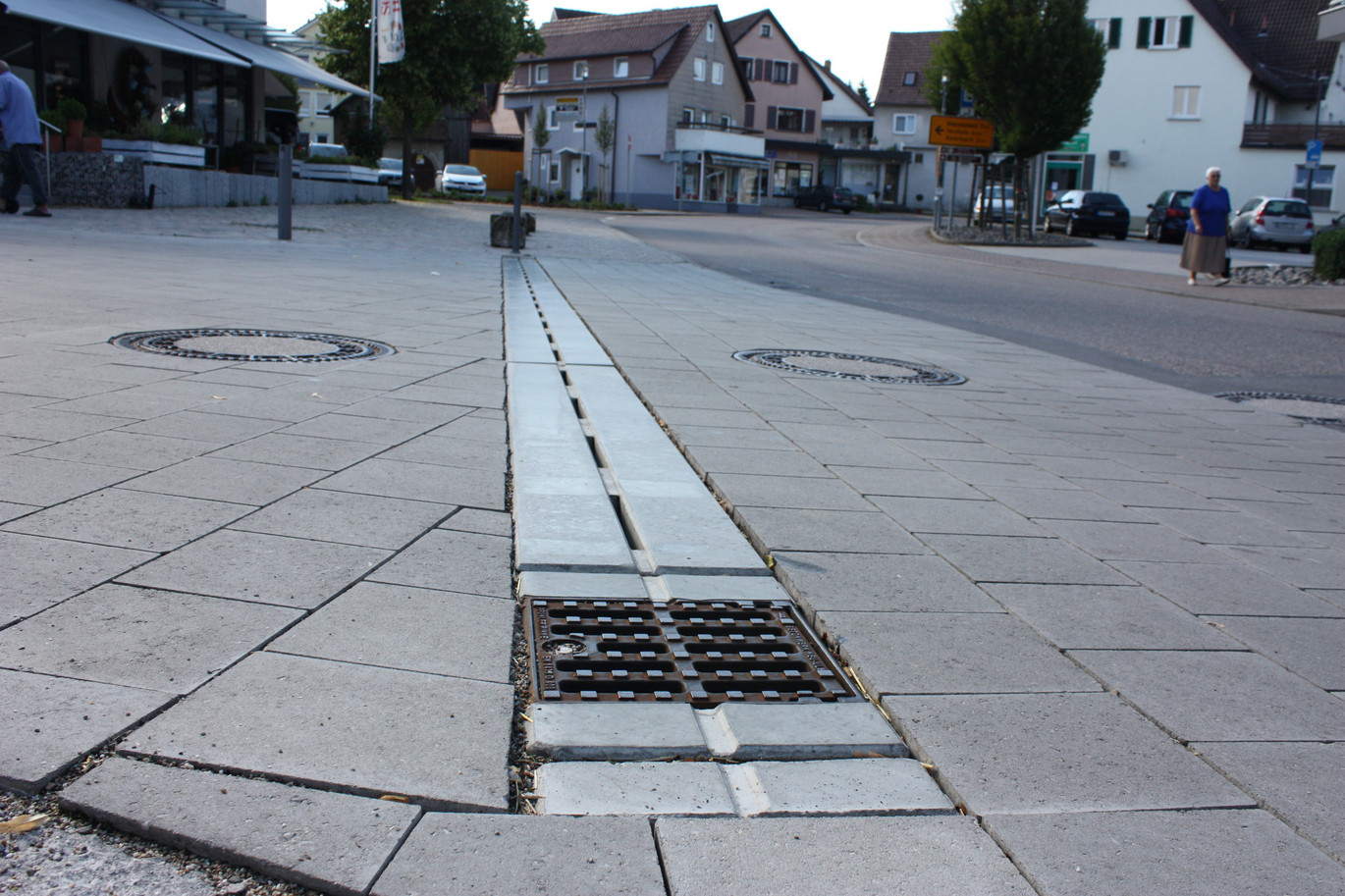 Referenz-pfedelbach-ortsmitte-city-drain-150-ACO-pfuhler-03